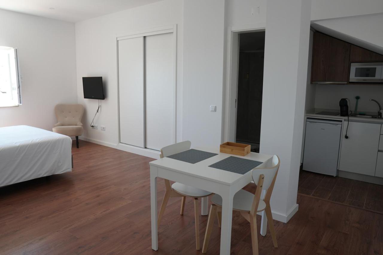 Solar Valadim - Serviced Apartments 카스텔루브랑쿠 외부 사진